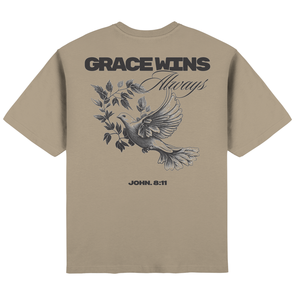 Grace always wins // Streetwear Oversized T-Shirt